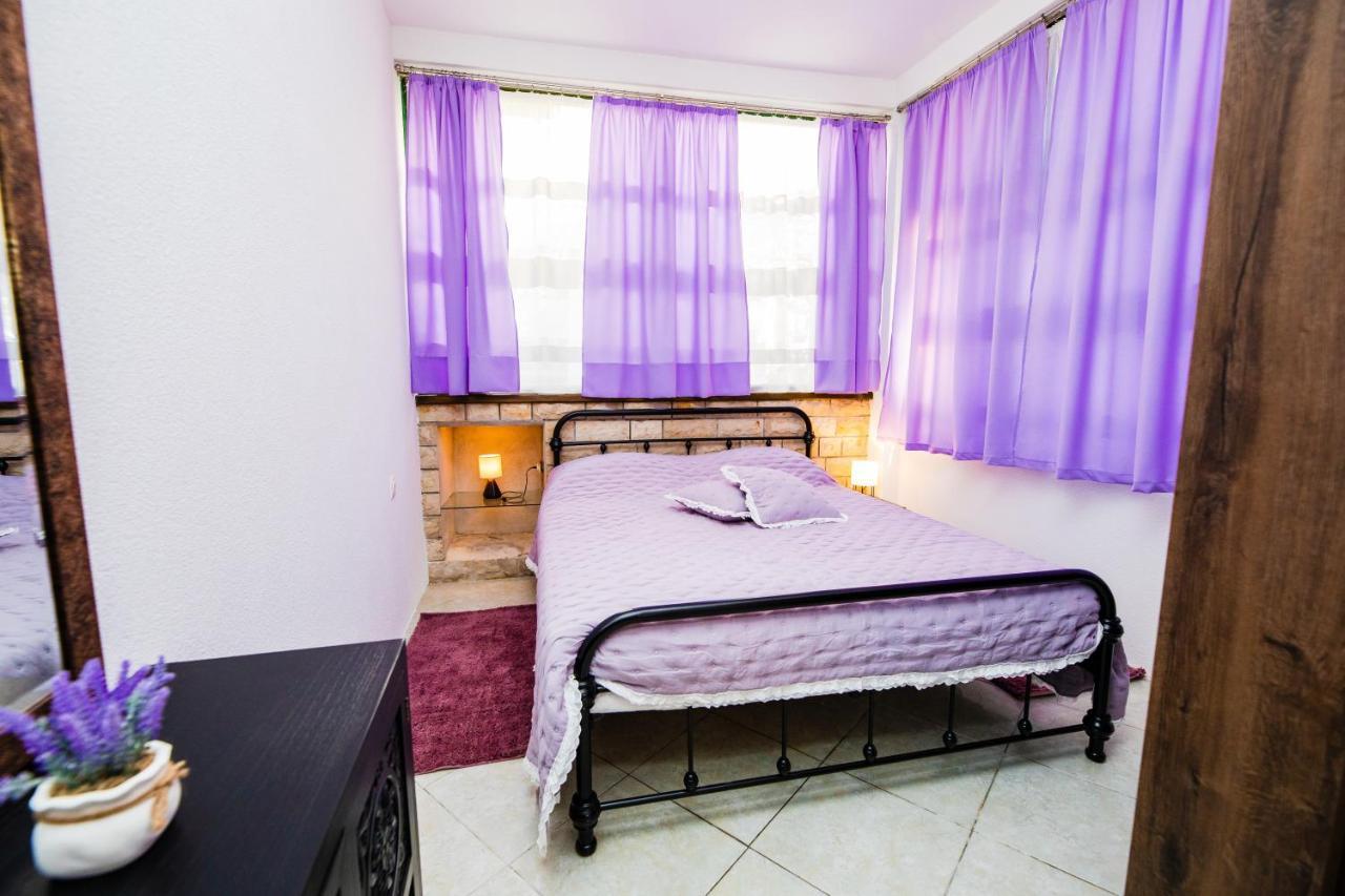 Glicinia Apartment